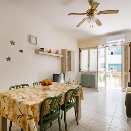 Guesthost - La Casa Di Sofia E Bea Appartement *