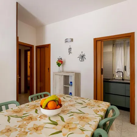 Guesthost - La Casa Di Sofia E Bea *