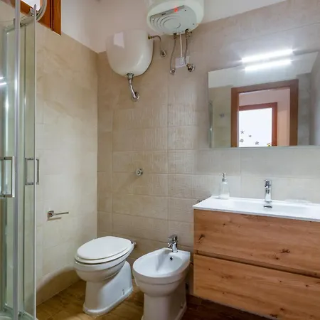 Guesthost - La Casa Di Sofia E Bea Appartement Otranto